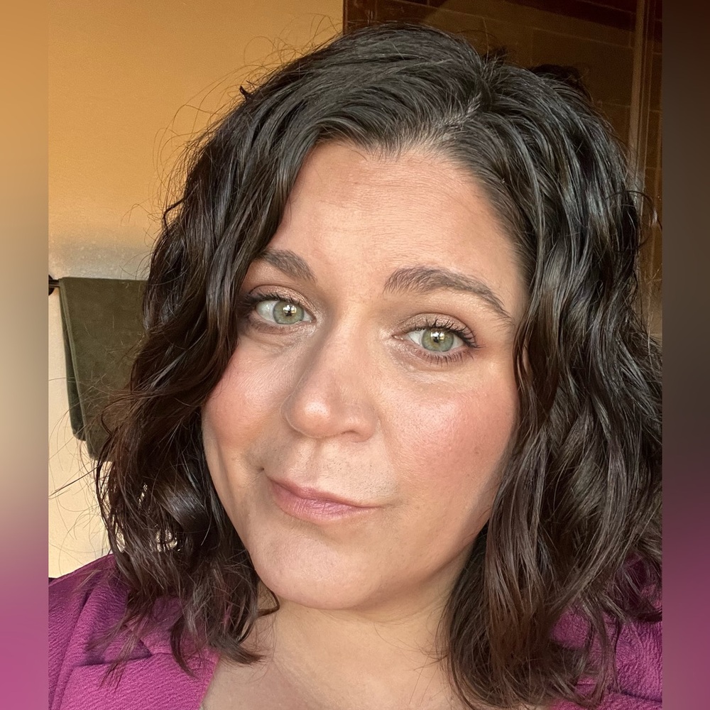 Meet your Posher, Melissa